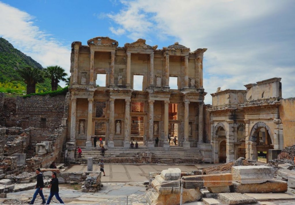 Ephesus-ancient-city-celsus-library