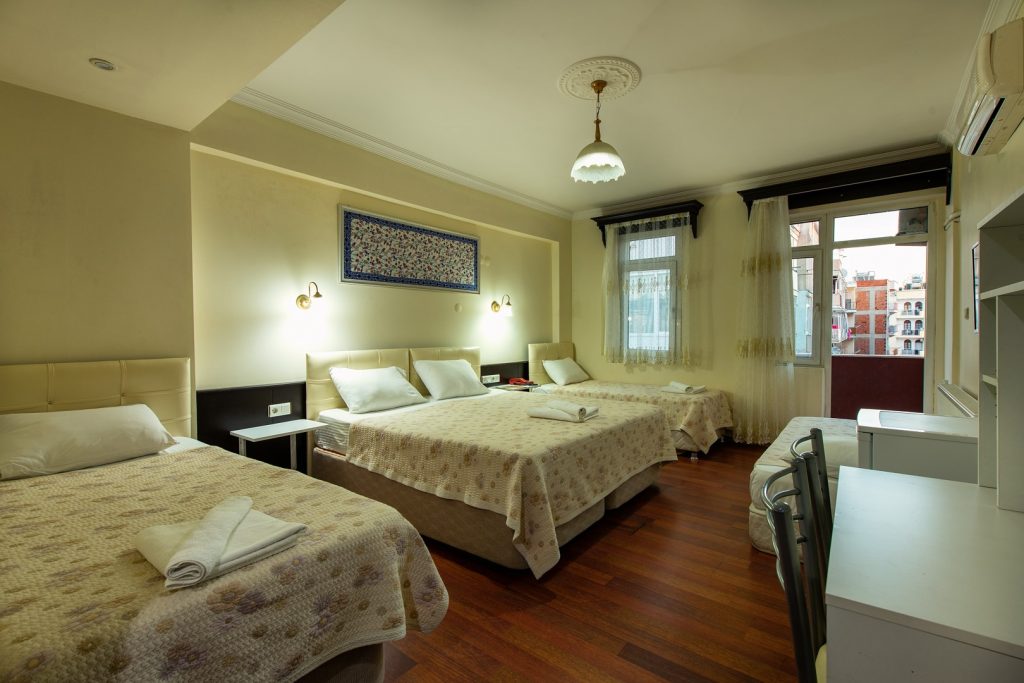 Selcuk-Ephesus-Centrum-Hotel-Family-Room